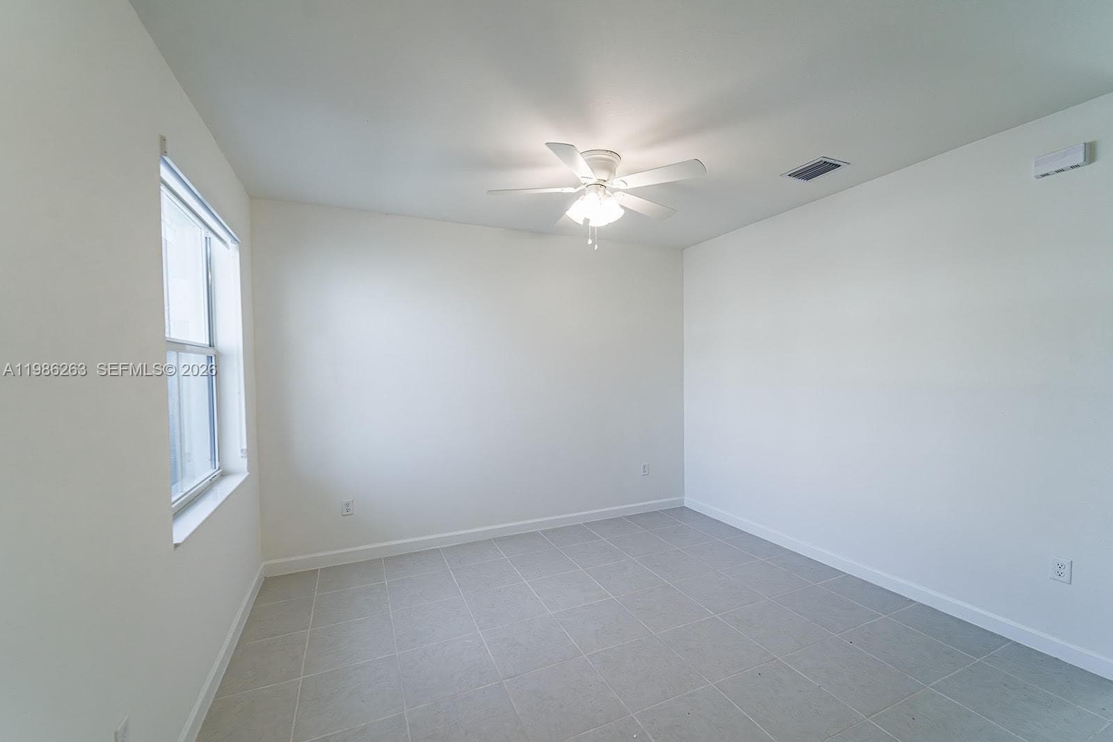 2620 SE 28th Dr, Homestead, FL 33035 photo 5