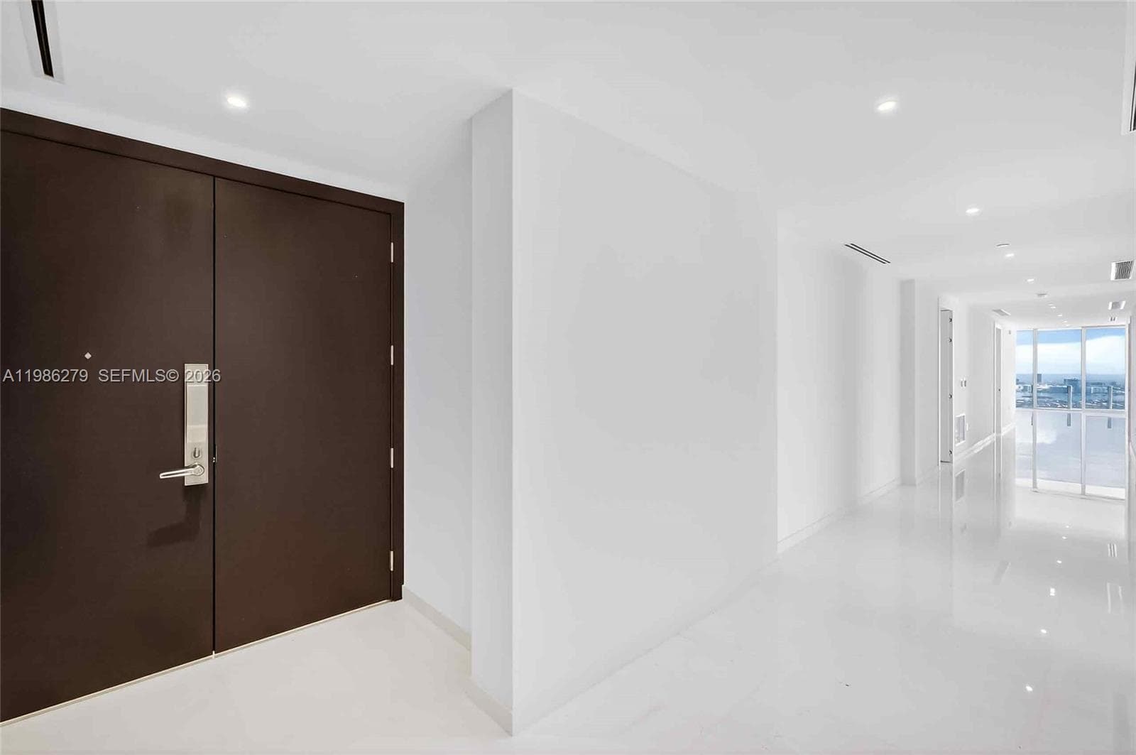 300 Biscayne Blvd Way # 4901E, Miami, FL 33131 photo 4