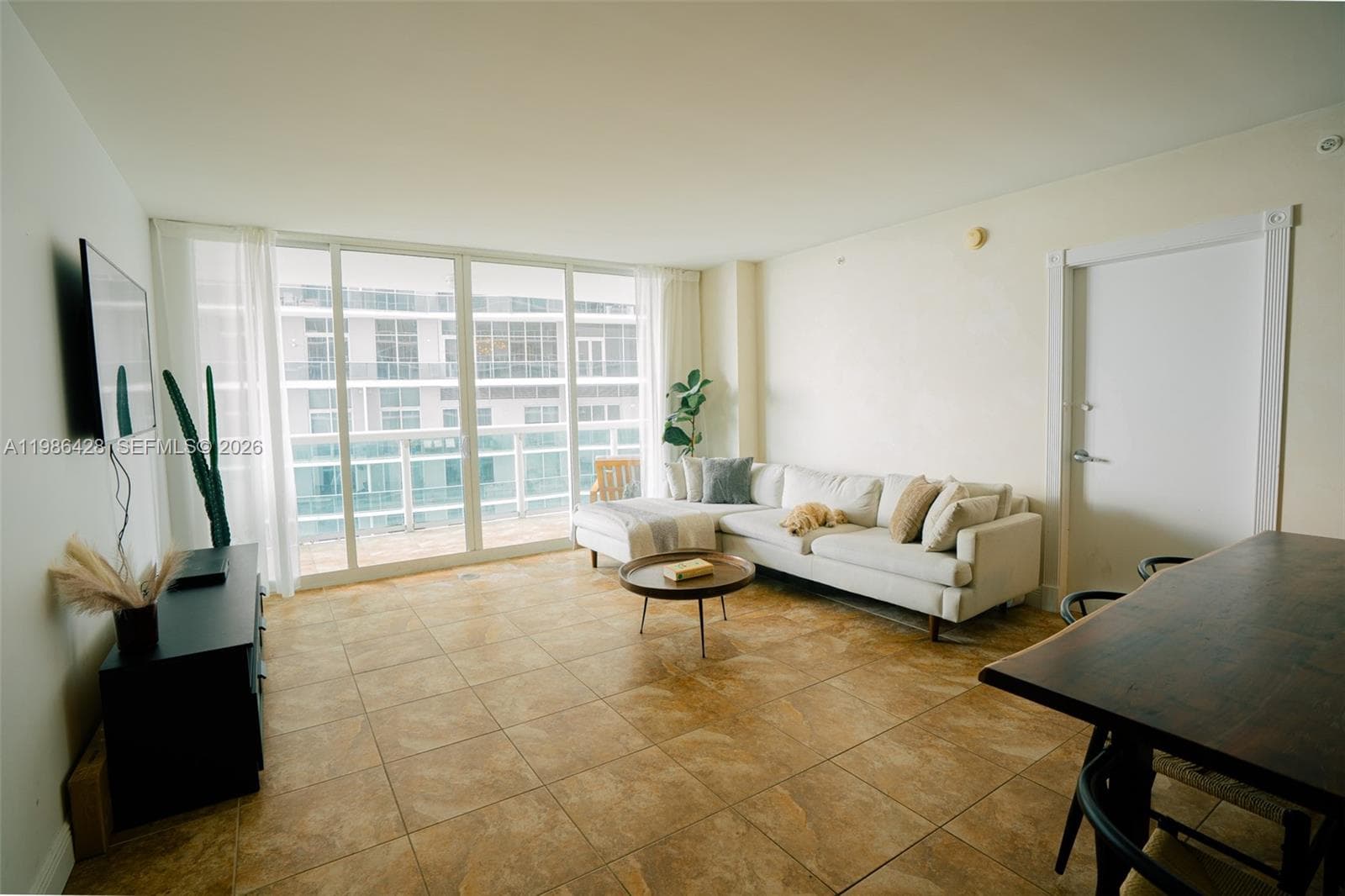 1800 N Bayshore Dr # 1412, Miami, FL 33132 photo 4
