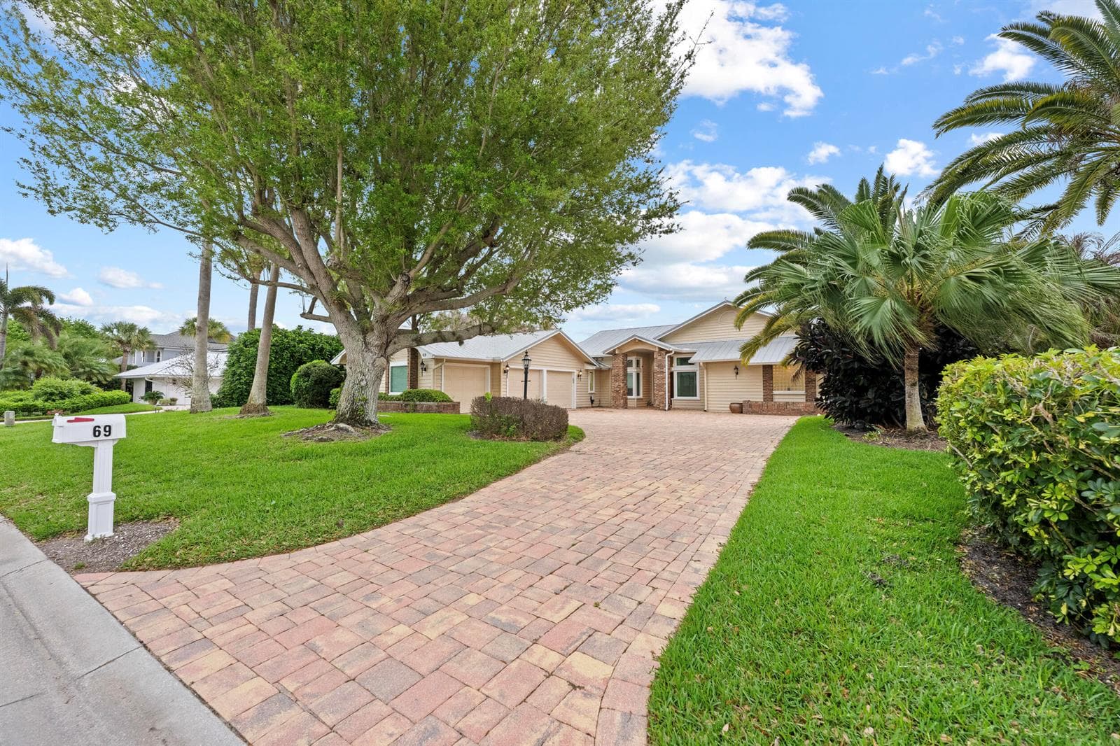 69 Cache Cay Drive, Vero Beach, FL 32963 photo 4