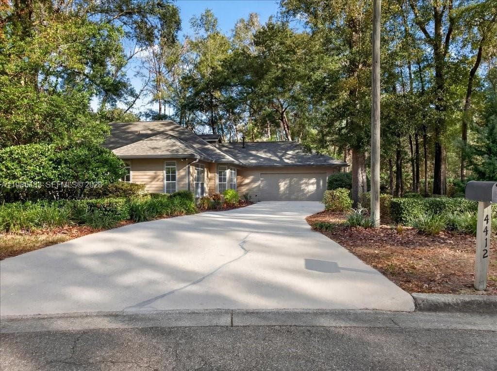 4412 SW 101st Dr, Gainesville, FL 32608 photo 3