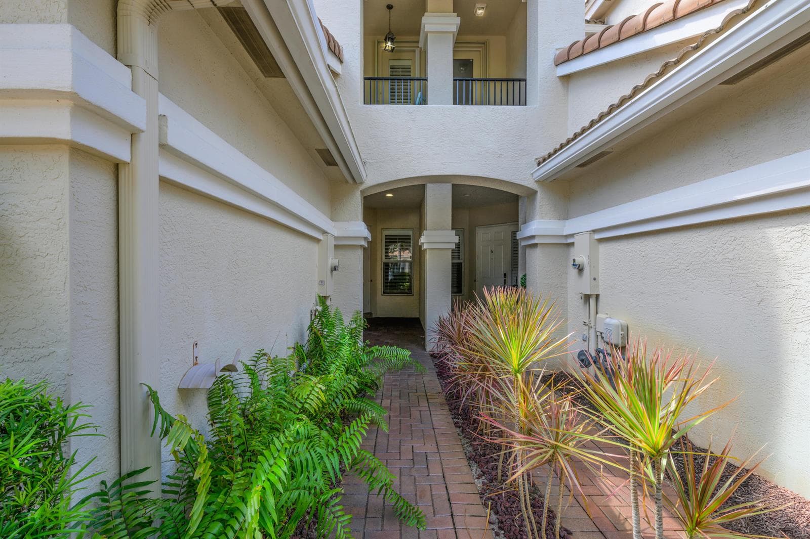 742 Cable Beach Lane, North Palm Beach, FL 33410 photo 2