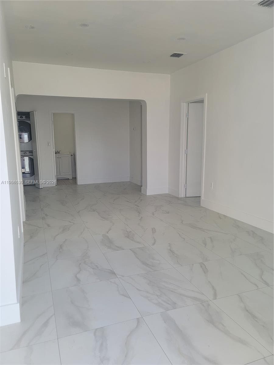 1975 NW 24th Ct, Miami, FL 33125 photo 3