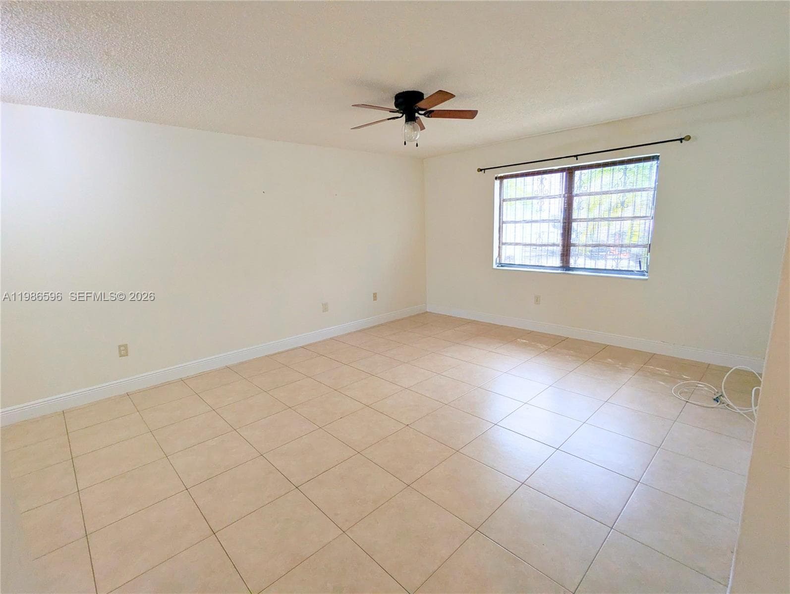 4050 NW 135th St # 8-9, Opa-Locka, FL 33054 photo 4