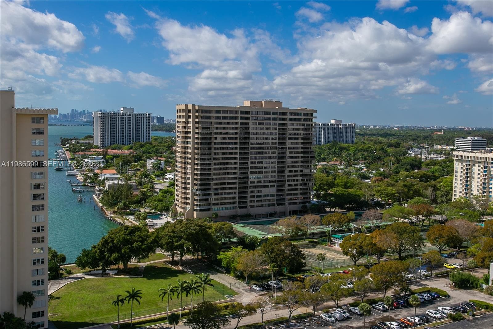 1800 NE 114th St # 2309, Miami, FL 33181 photo 5