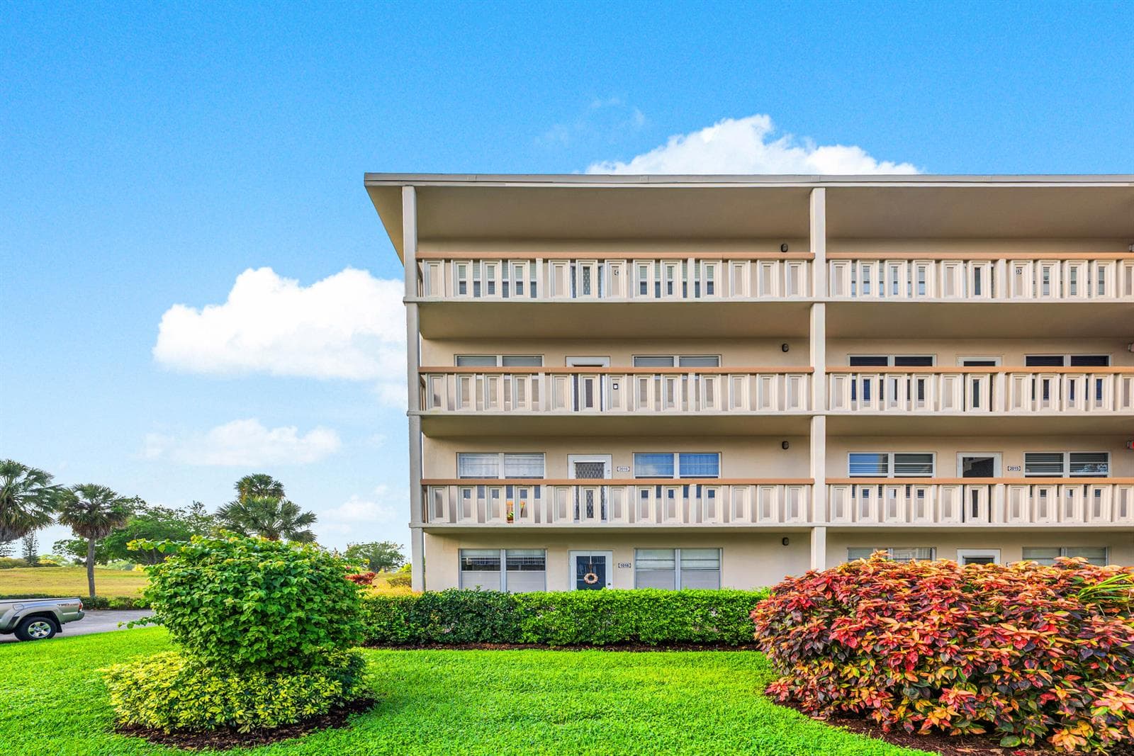 2016 Ventnor Crescent # G, Deerfield Beach, FL 33442 photo 2