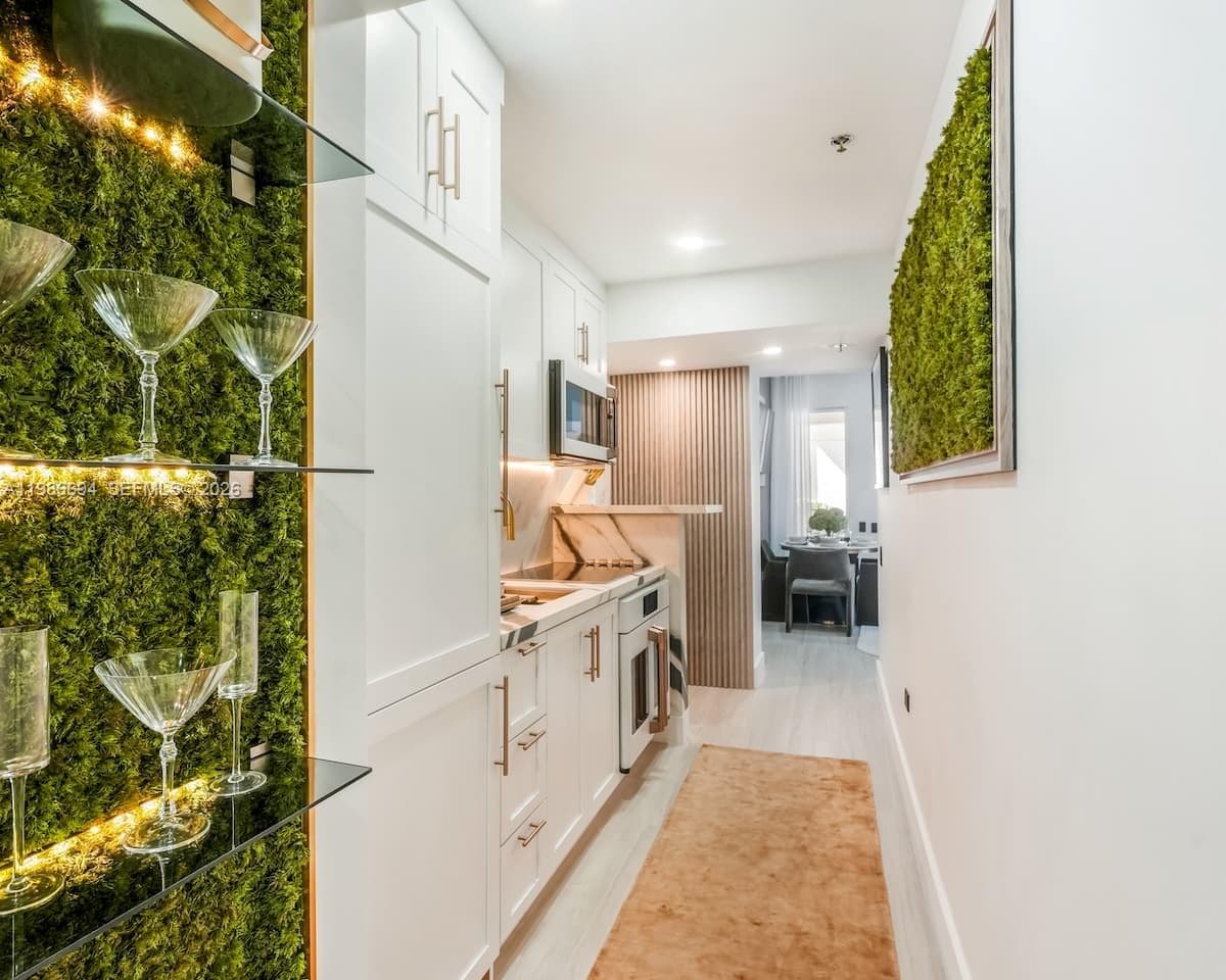 100 Collins Ave # 202, Miami Beach, FL 33139 photo 3