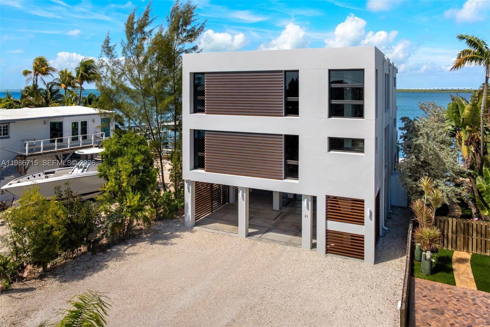 21 Stillwright Way, Key Largo, FL 33037 photo 2