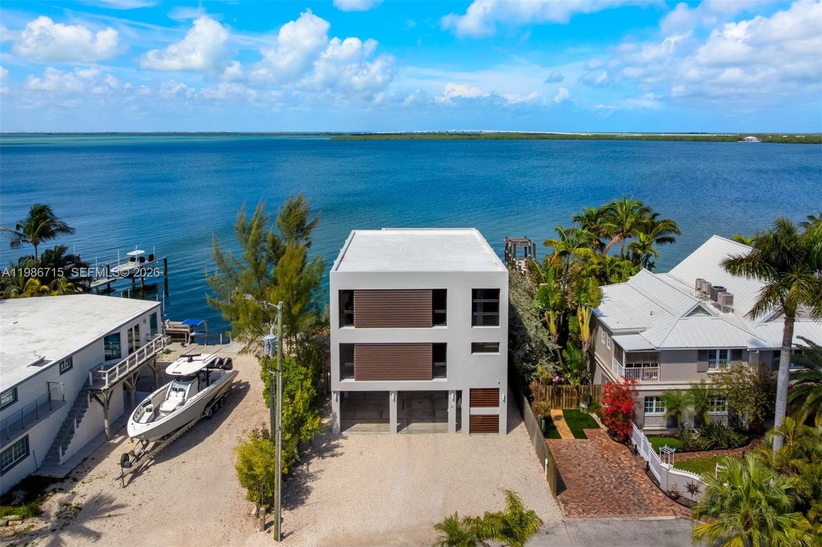 21 Stillwright Way, Key Largo, FL 33037 photo 3