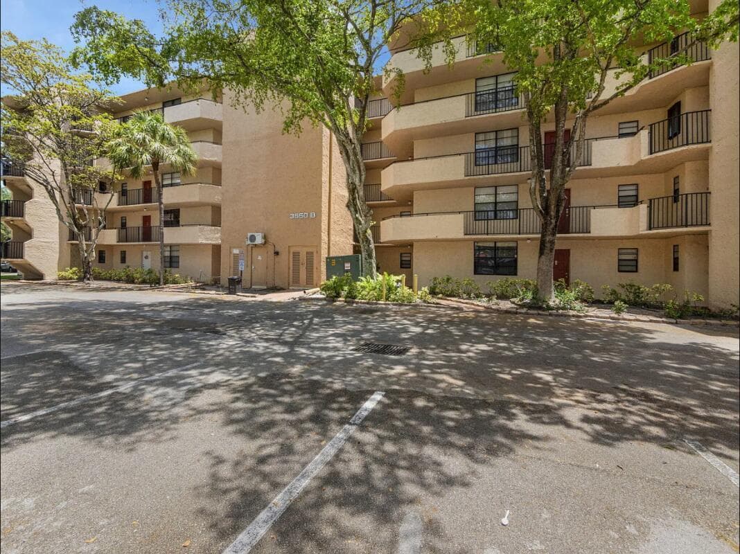 3550 Blue Lake Drive # 404, Pompano Beach, FL 33064 photo 2