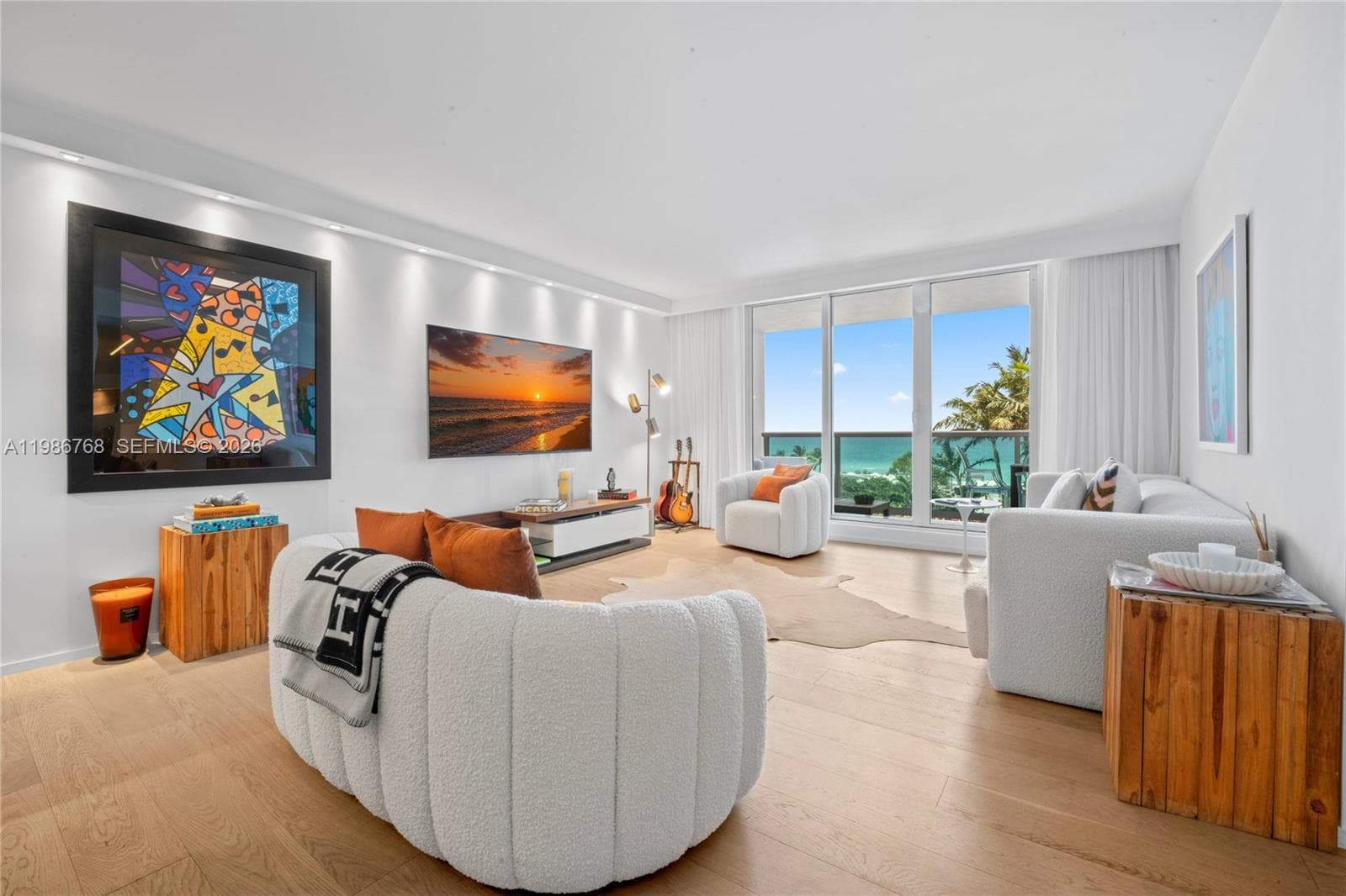2301 Collins Ave # 624, Miami Beach, FL 33139