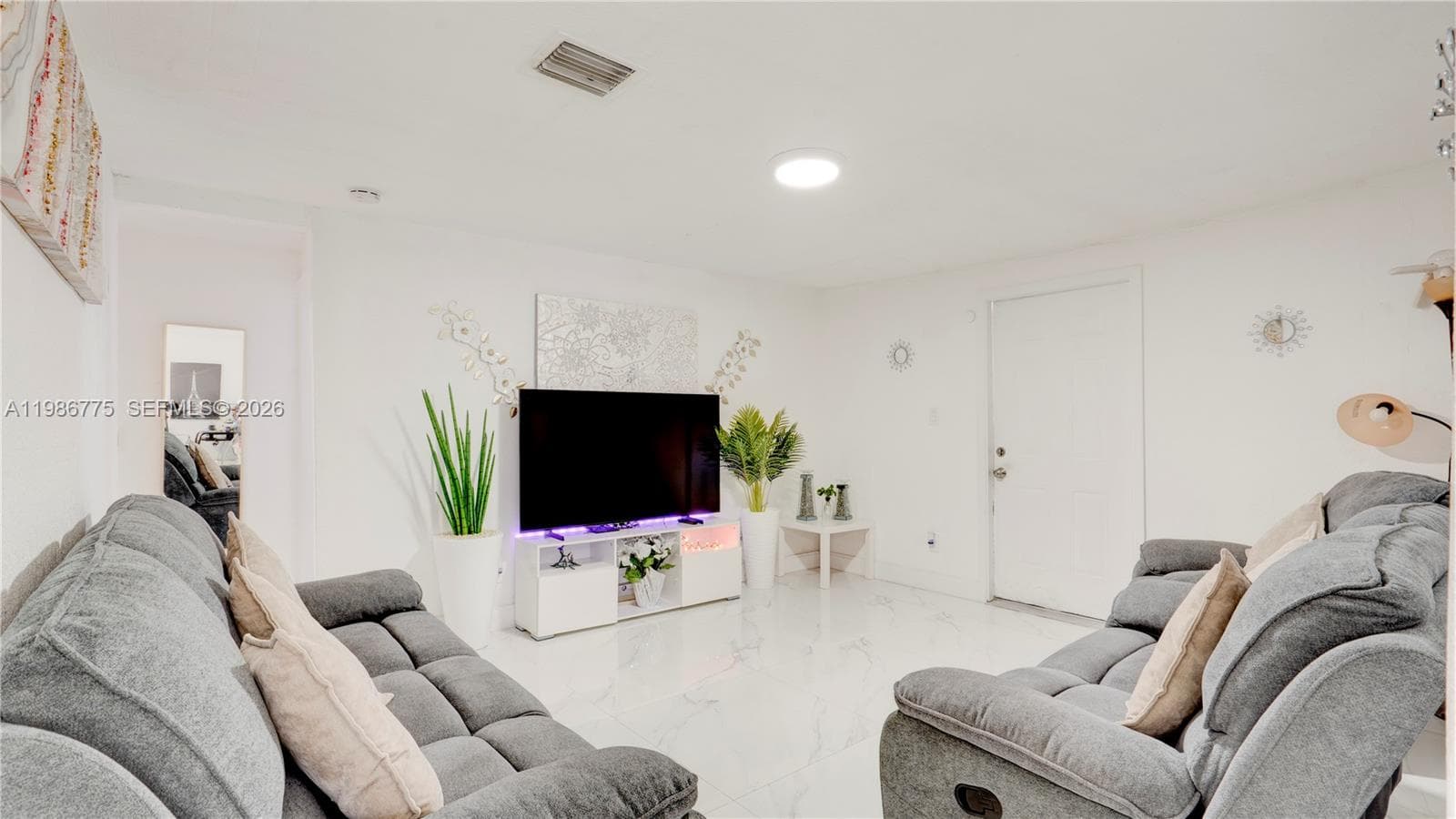 10529 NW 35th Ave, Miami, FL 33147 photo 5