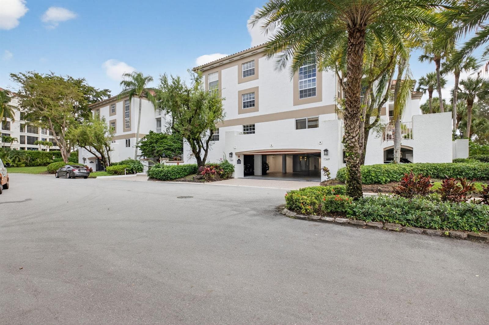 7369 Orangewood Lane # 307, Boca Raton, FL 33433 photo 2