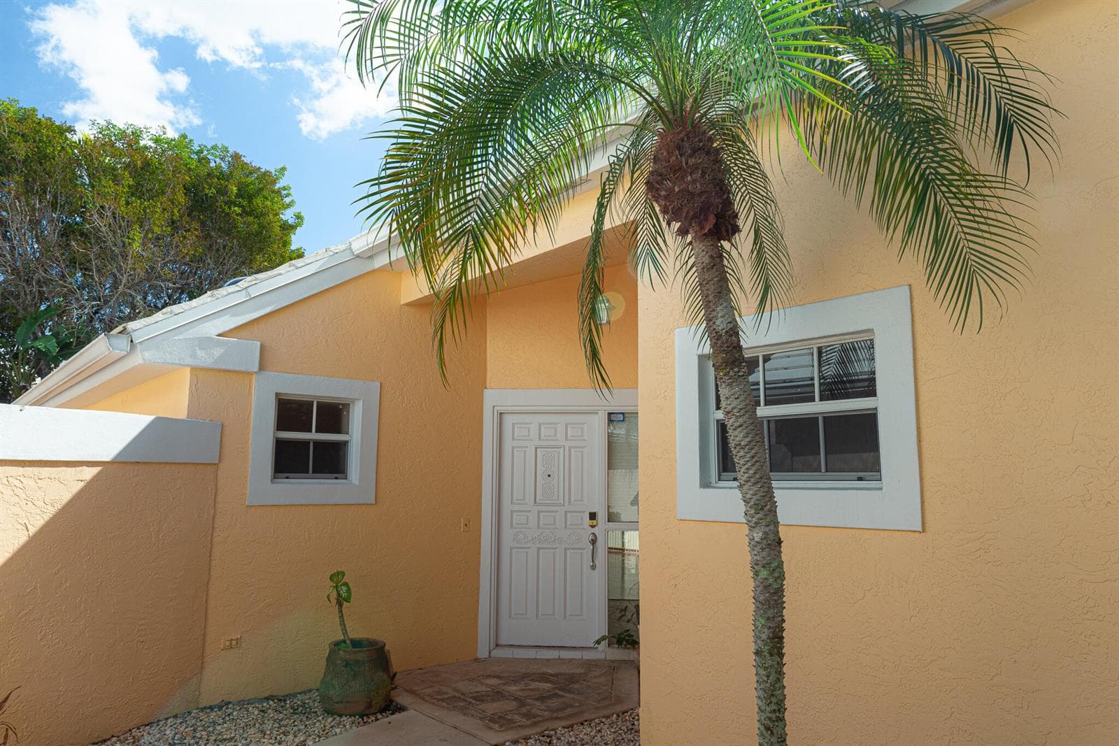 1100 Lytham Court, West Palm Beach, FL 33411 photo 3