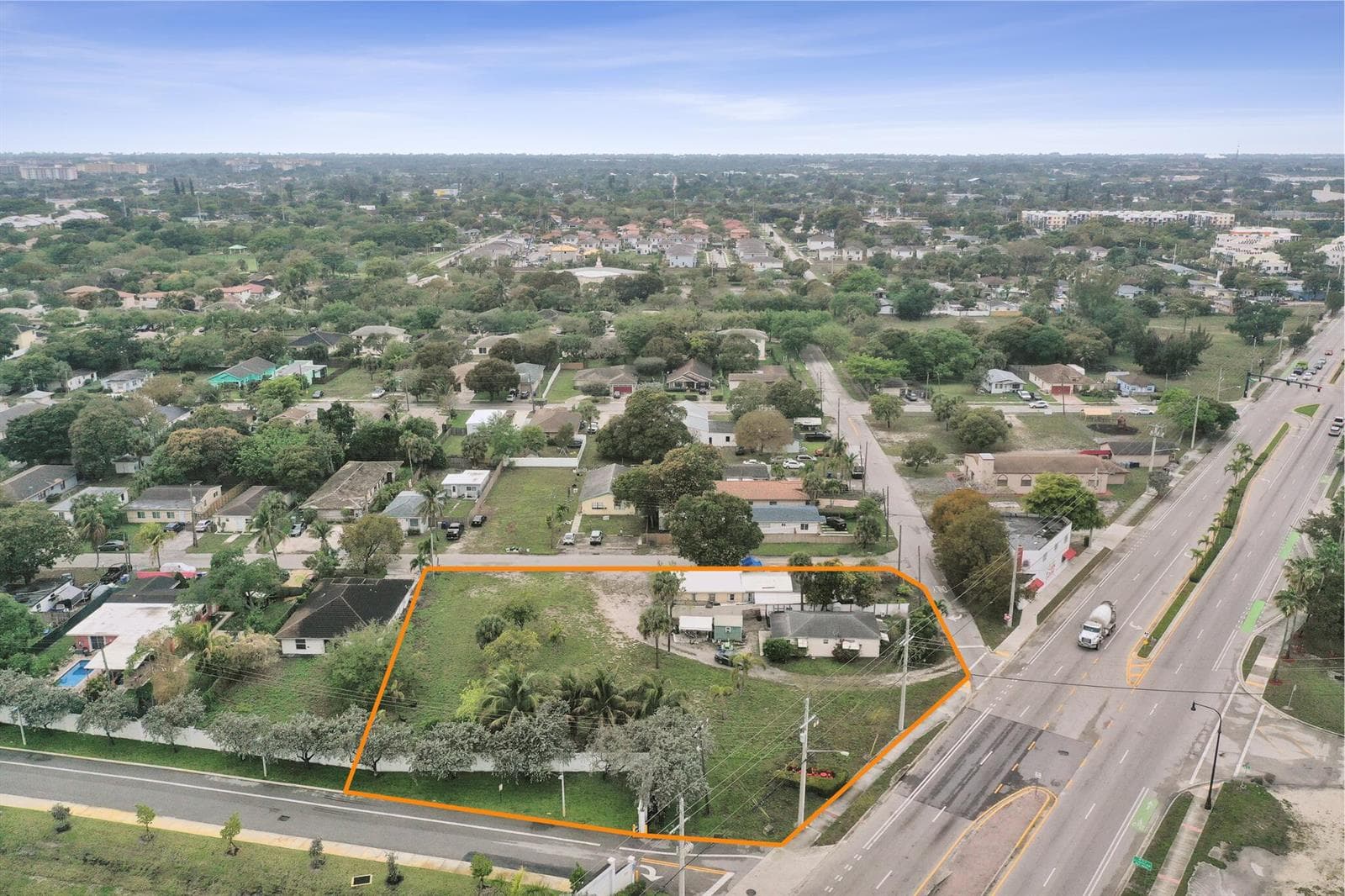 1412 B Nw 7 Street, Pompano Beach, FL 33069 photo 2