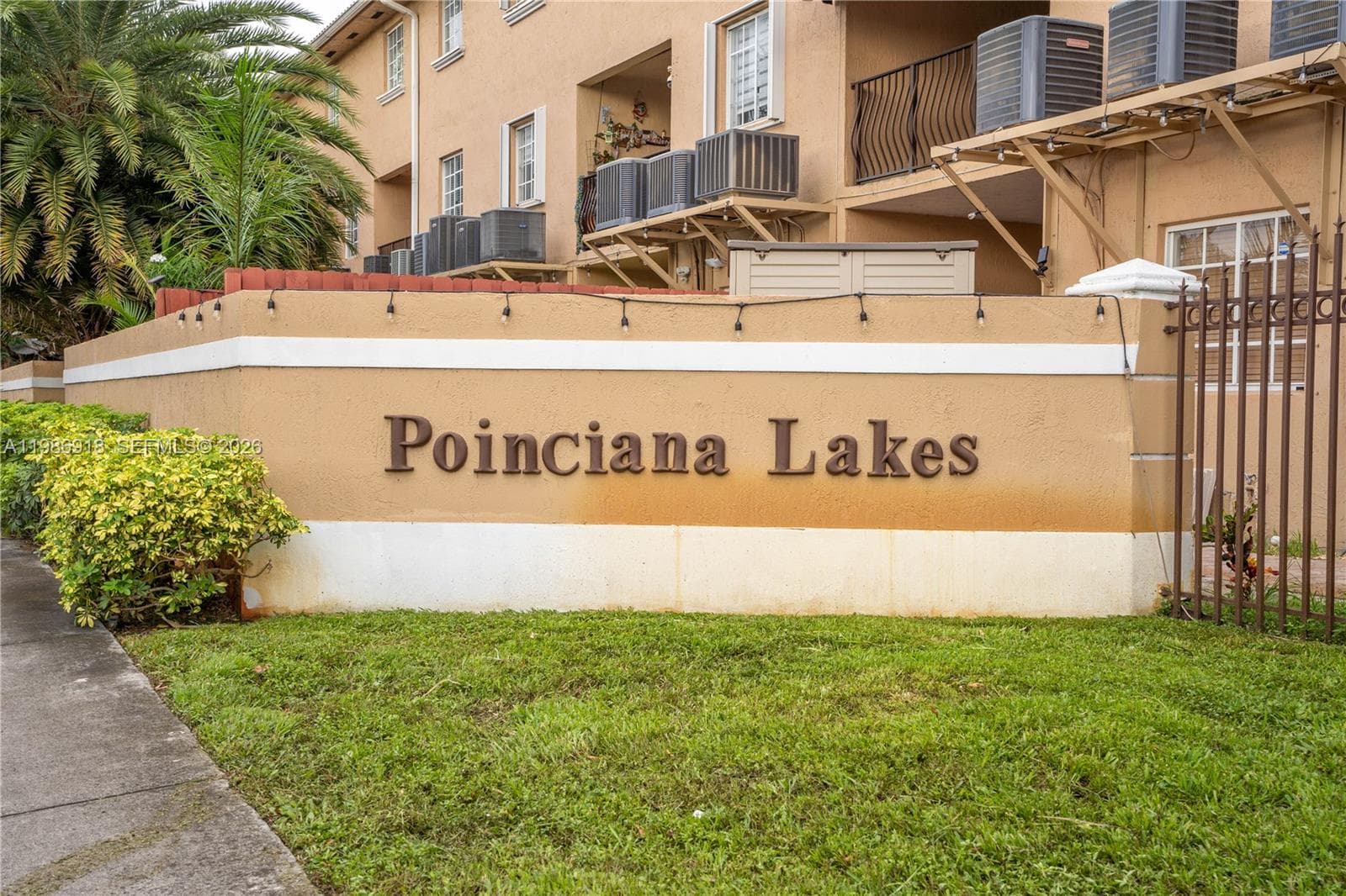 17425 NW 75th Pl # 101, Hialeah, FL 33015 photo 3