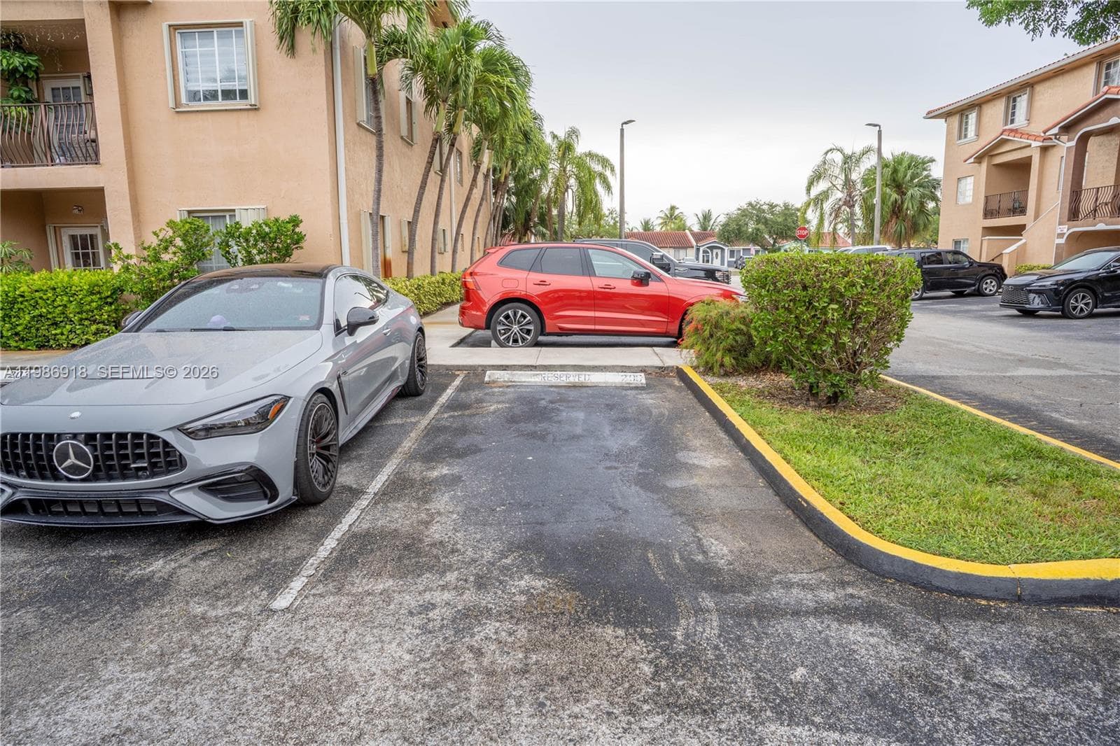 17425 NW 75th Pl # 101, Hialeah, FL 33015 photo 5