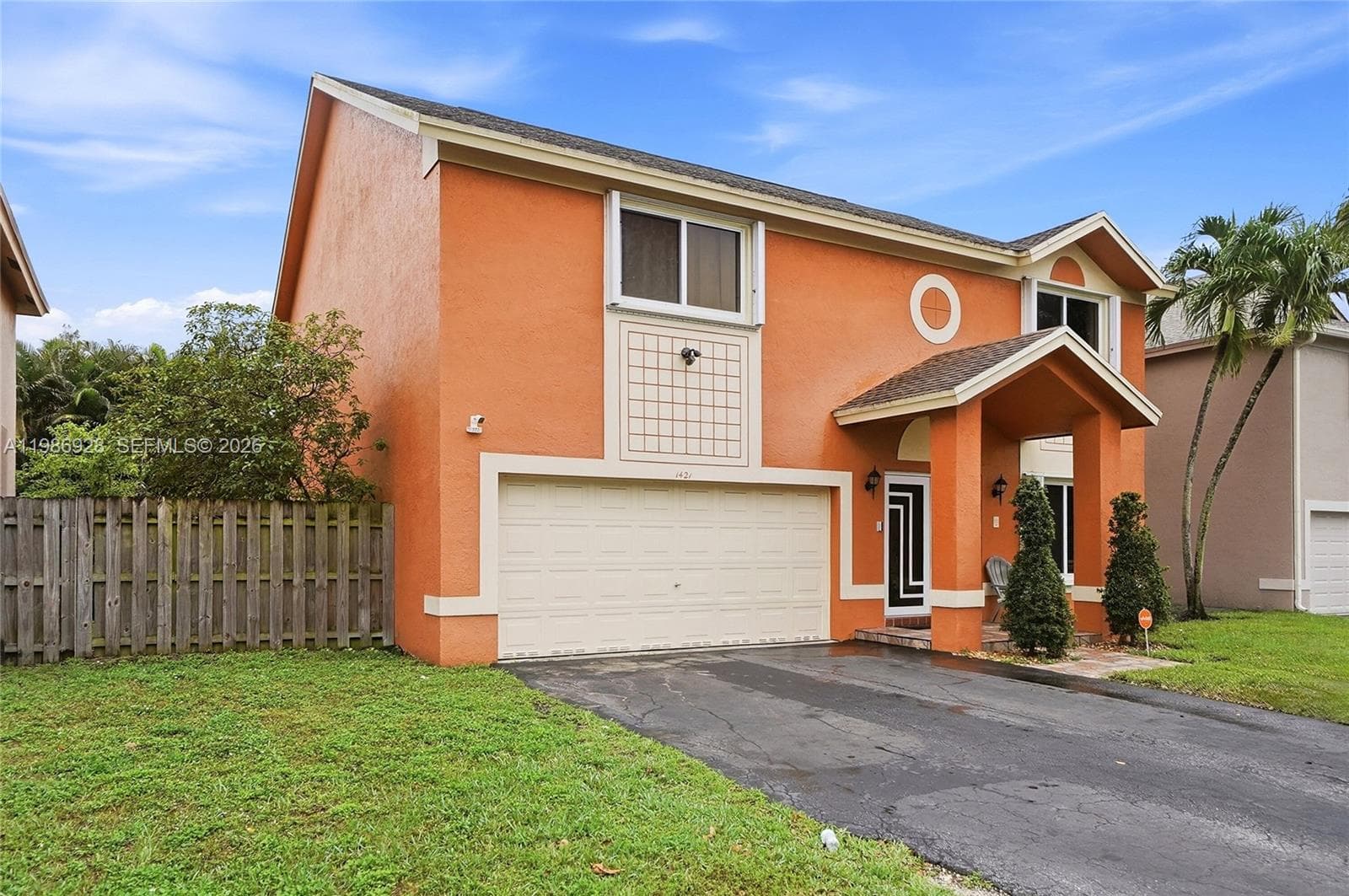 1421 SW 97th Ave, Pembroke Pines, FL 33025 photo 2