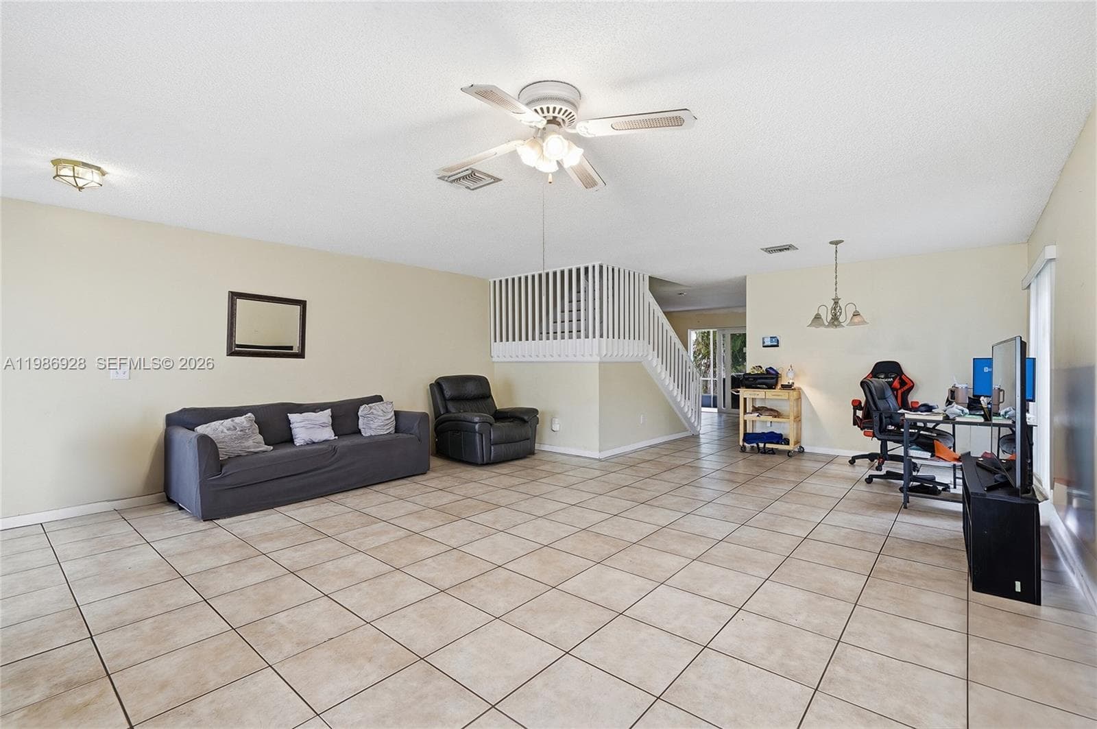 1421 SW 97th Ave, Pembroke Pines, FL 33025 photo 5