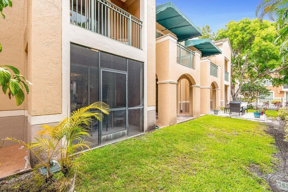 11785 St Andrews Place # 104, Wellington, FL 33414 photo 2