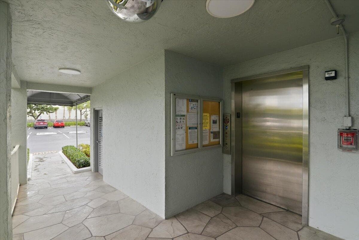 2220 N Cypress Bend Drive # 410, Pompano Beach, FL 33069 photo 2
