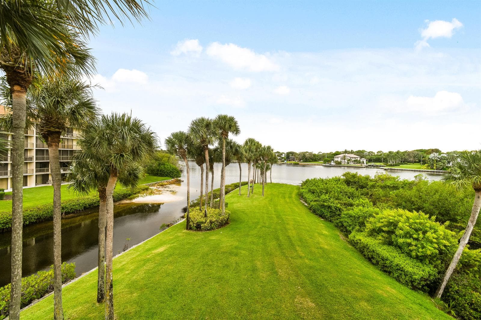 1701 Marina Isle Way # 301, Jupiter, FL 33477 photo 2