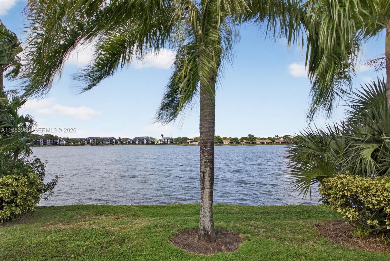5520 Lakeside Dr # 105, Margate, FL 33063 photo 4