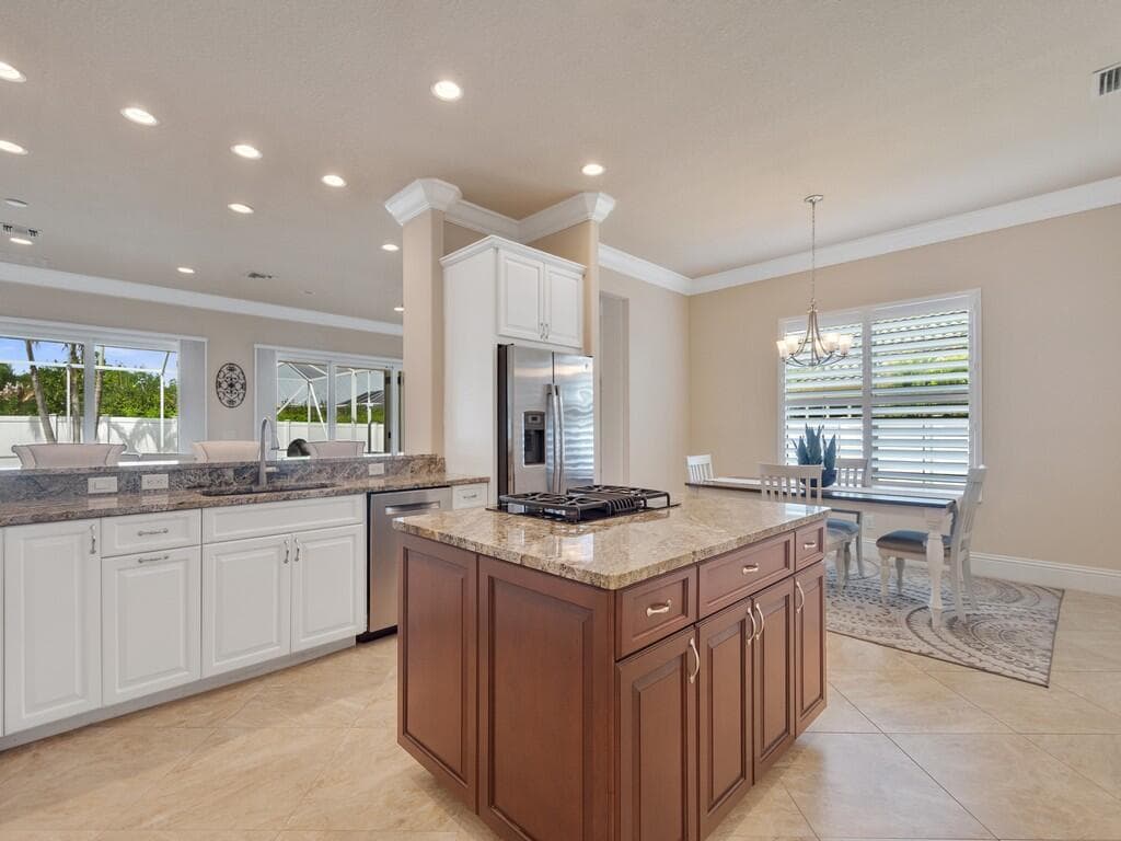 445 Wingate Terrace SW, Vero Beach, FL 32968 photo 4