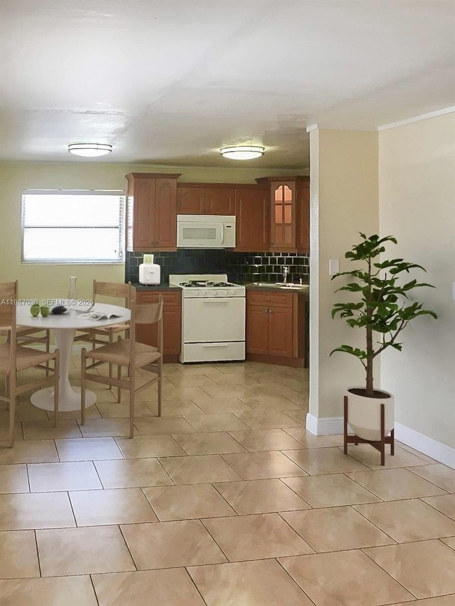 4250 SW 67th Ave # 32, Miami, FL 33155