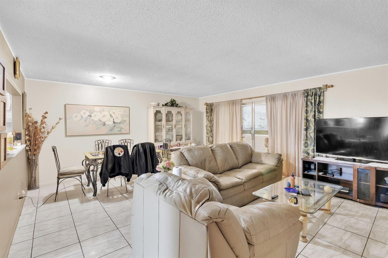 711 Lori Drive # 204, Palm Springs, FL 33461 photo 4