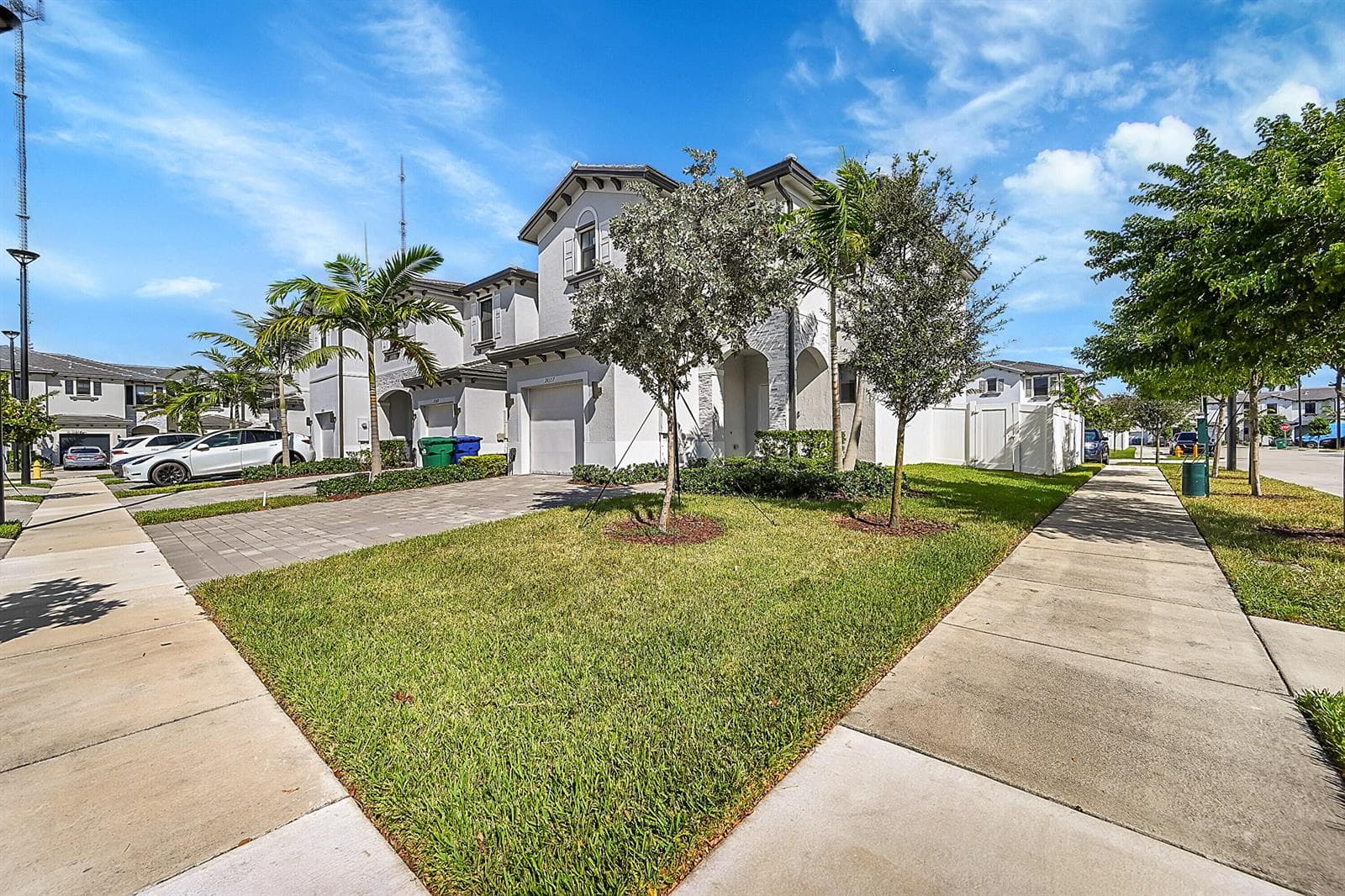 20357 NW 4th Path, Miami Gardens, FL 33169 photo 2