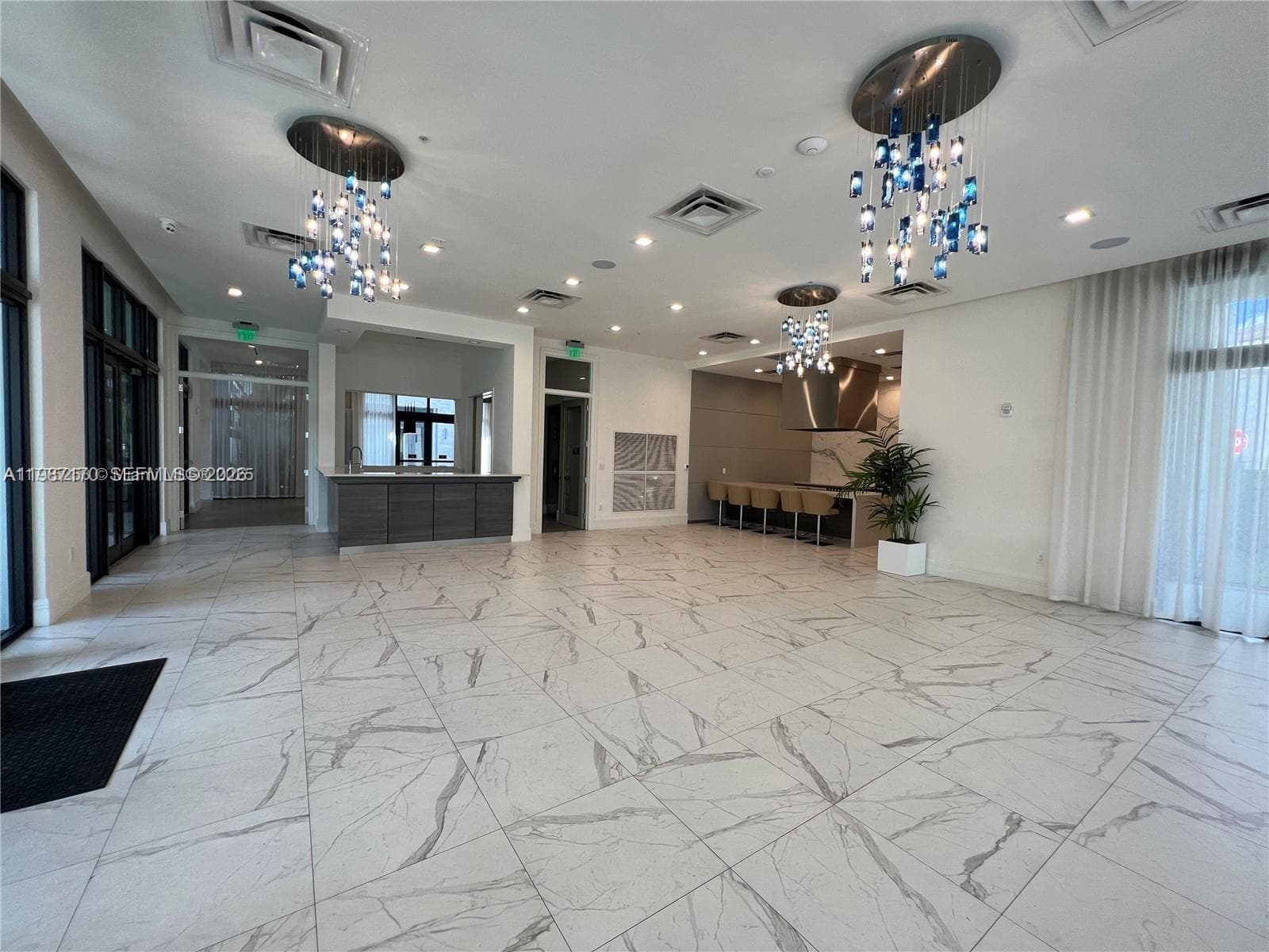 8167 NW 41st St # E-308, Doral, FL 33166