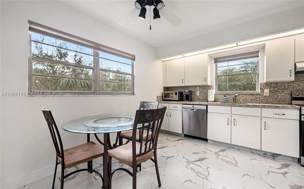 1501 Cayman Way # A4, Coconut Creek, FL 33066 photo 3