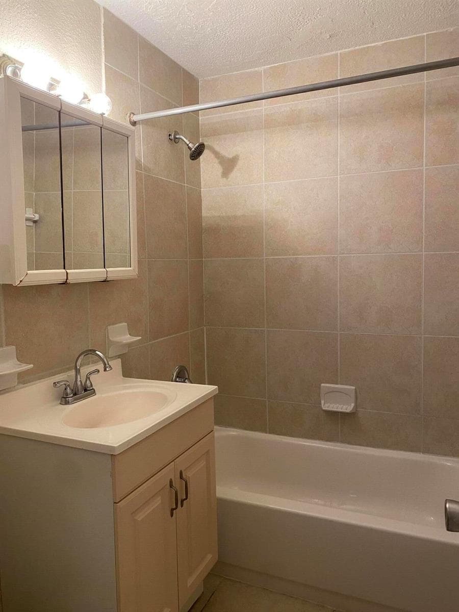 124 Yacht Club Drive # 1, North Palm Beach, FL 33408 photo 2