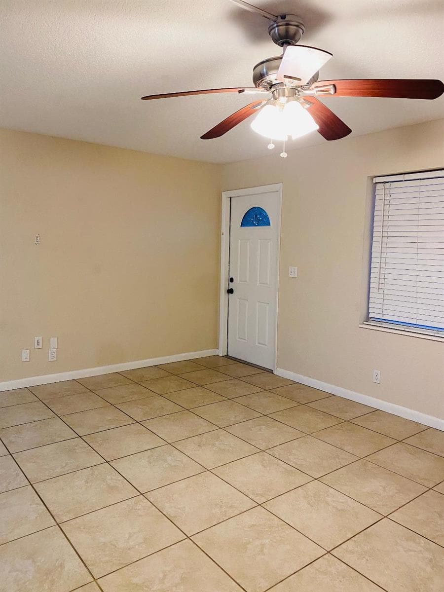 124 Yacht Club Drive # 1, North Palm Beach, FL 33408 photo 3