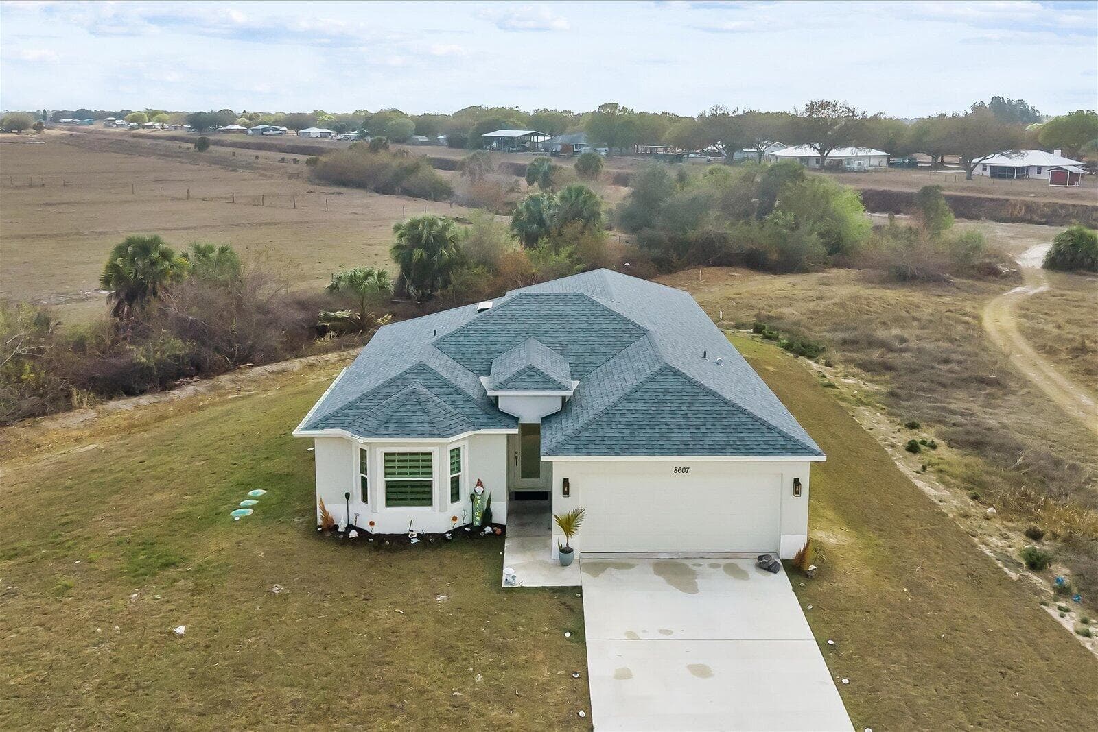 8607 SW 7th Lane, Okeechobee, FL 34974 photo 3