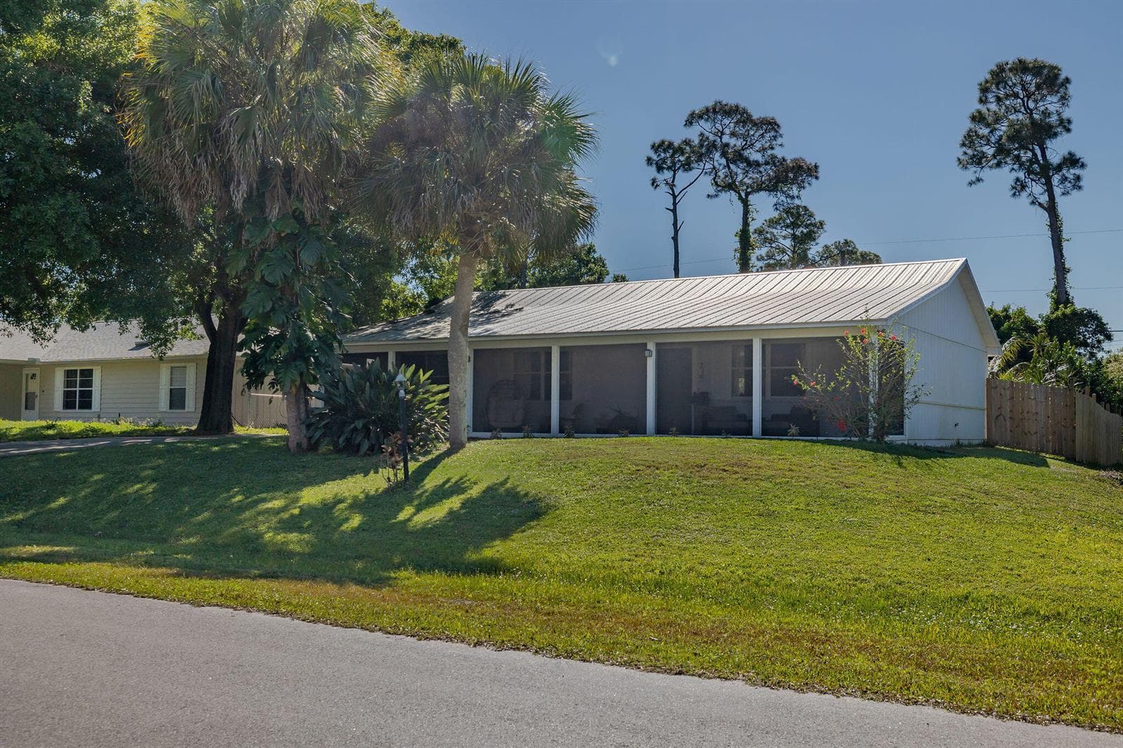 1415 SW 16th Ct Court SW, Vero Beach, FL 32962 photo 5
