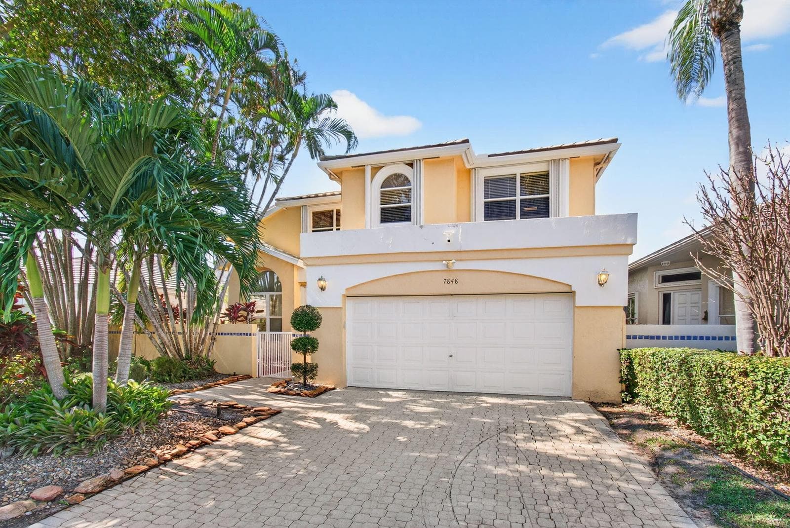 7848 Travelers Tree Drive, Boca Raton, FL 33433