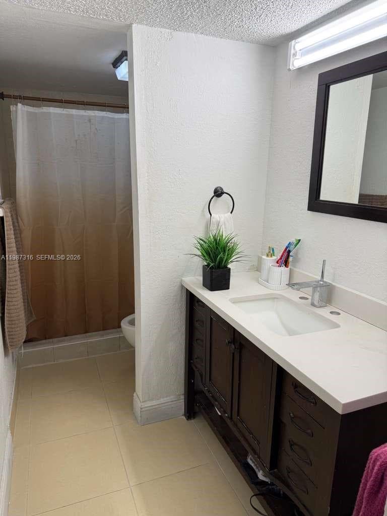 1900 W 68th St # A205, Hialeah, FL 33014 photo 2