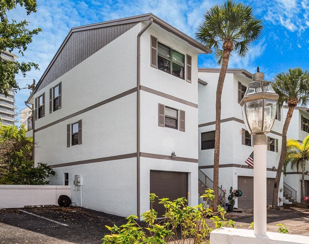 3250 NE 12th Street # 1, Pompano Beach, FL 33062 photo 2