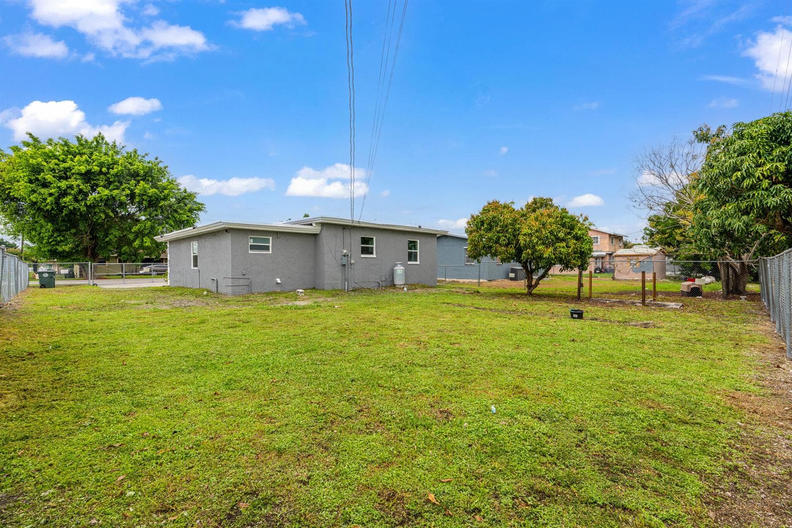 217 NW 14th Street, Belle Glade, FL 33430 photo 4