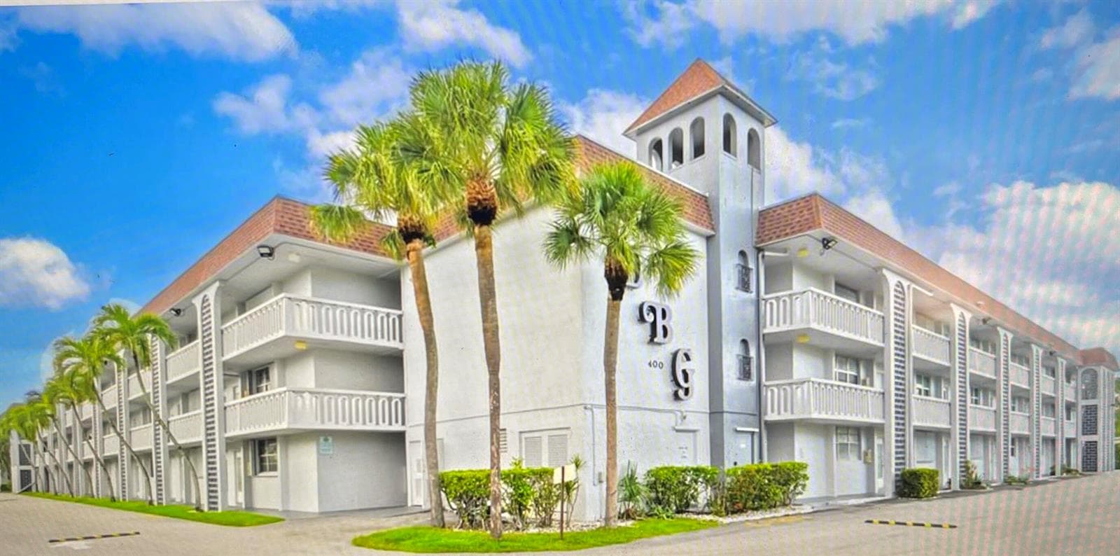 400 SE 10th Street # 308, Deerfield Beach, FL 33441 photo 2