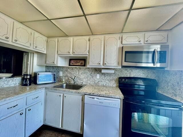 400 SE 10th Street # 308, Deerfield Beach, FL 33441 photo 5
