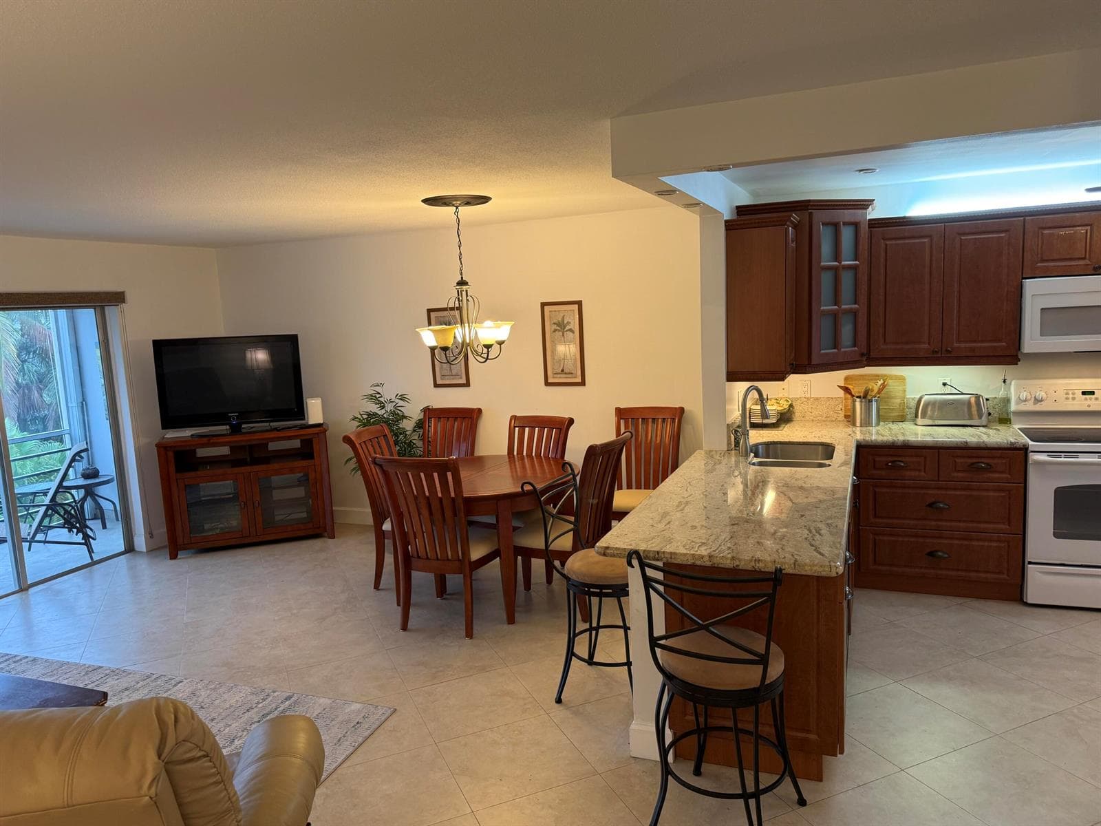 300 NE 14th Avenue # 411, Hallandale Beach, FL 33009 photo 2