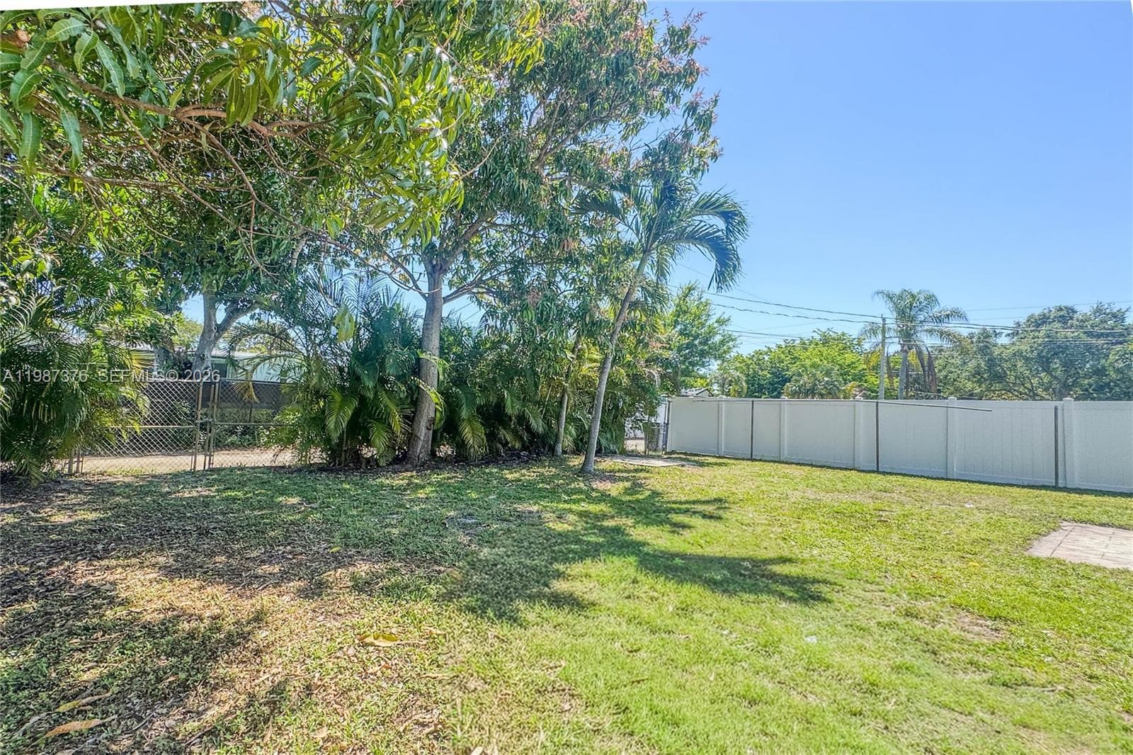 1911 N 44th Ave, Hollywood, FL 33021 photo 2