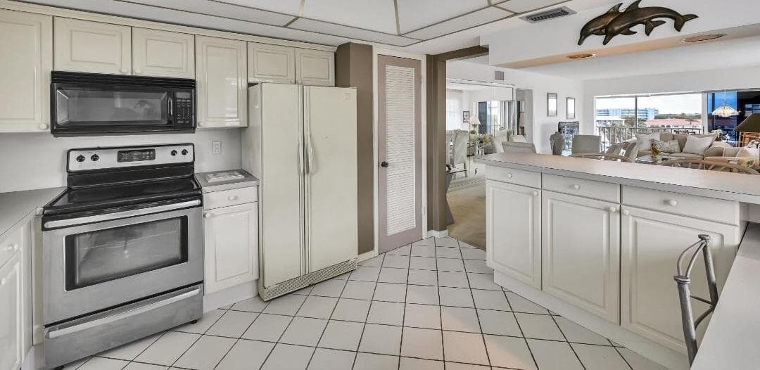 907 Marina Drive # 401, North Palm Beach, FL 33408 photo 4