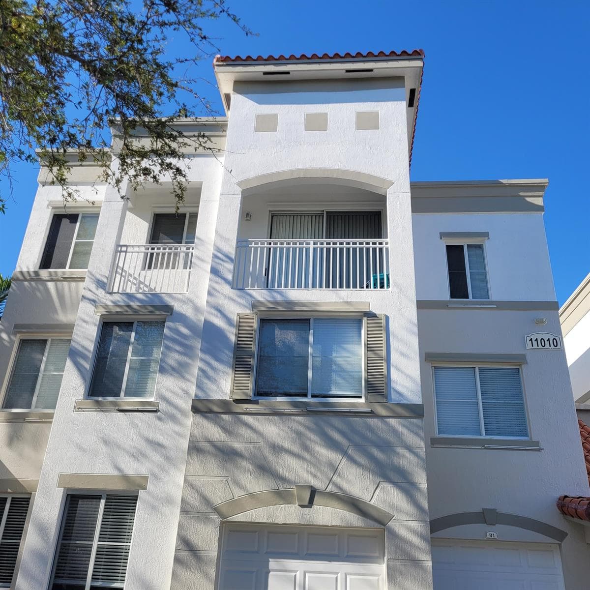 11010 Legacy Drive # 301, Palm Beach Gardens, FL 33410 photo 2