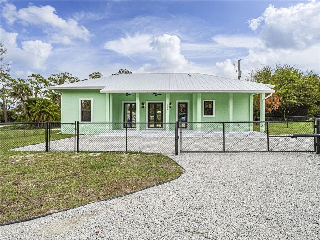 12906 83rd Avenue, Sebastian, FL 32958 photo 2
