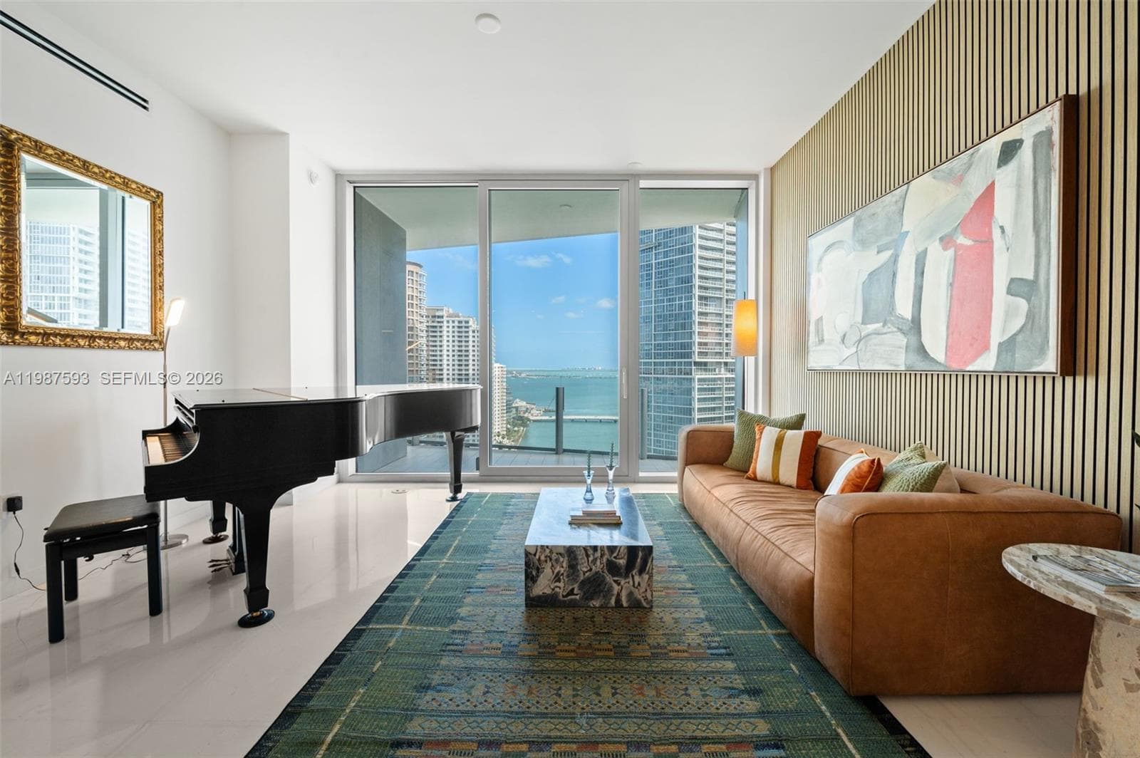 300 Biscayne Blvd Way # 2106, Miami, FL 33131 photo 4