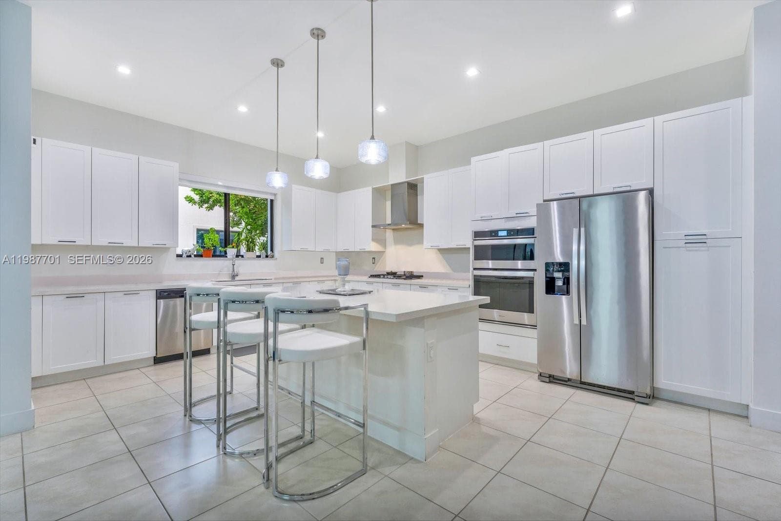 4346 NW 81st Ave, Doral, FL 33166 photo 5
